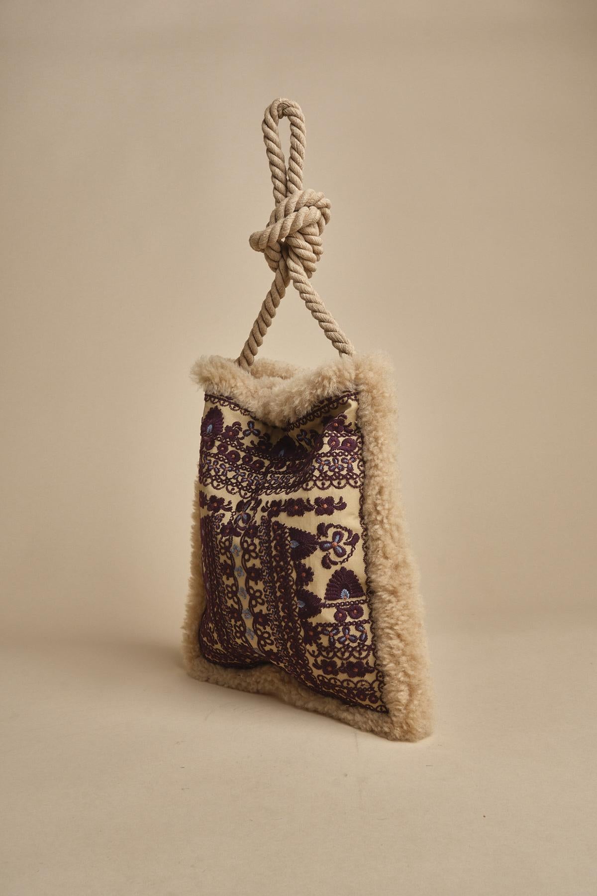  SANDORA BAG CAMEL antik batik 