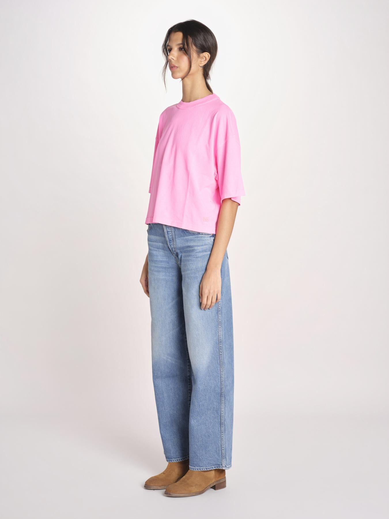 t-shirt over VOSS61 T1473_PS26 372 FLUO PINK bellerose 