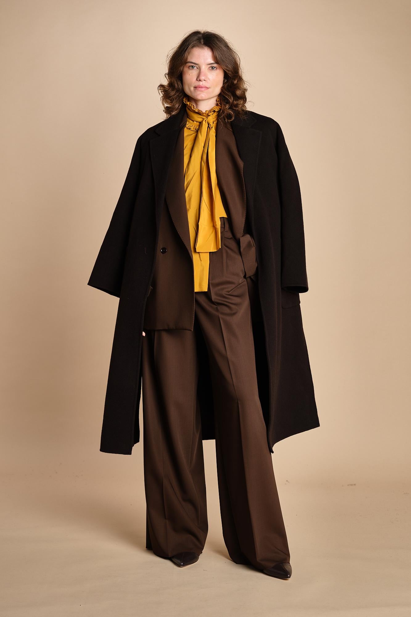 pantalone con pinces levantina GARENNA 2525136016600 004 weekend maxmara 