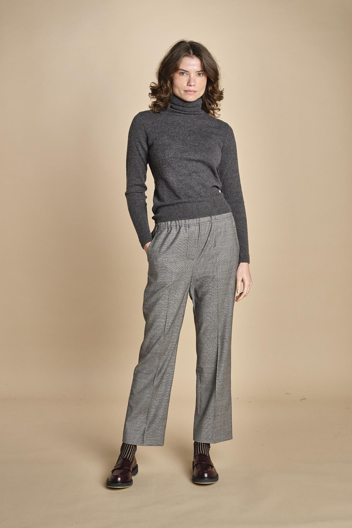 pantalone stretto con elastico HATELEY 2525136022600 045 weekend maxmara 