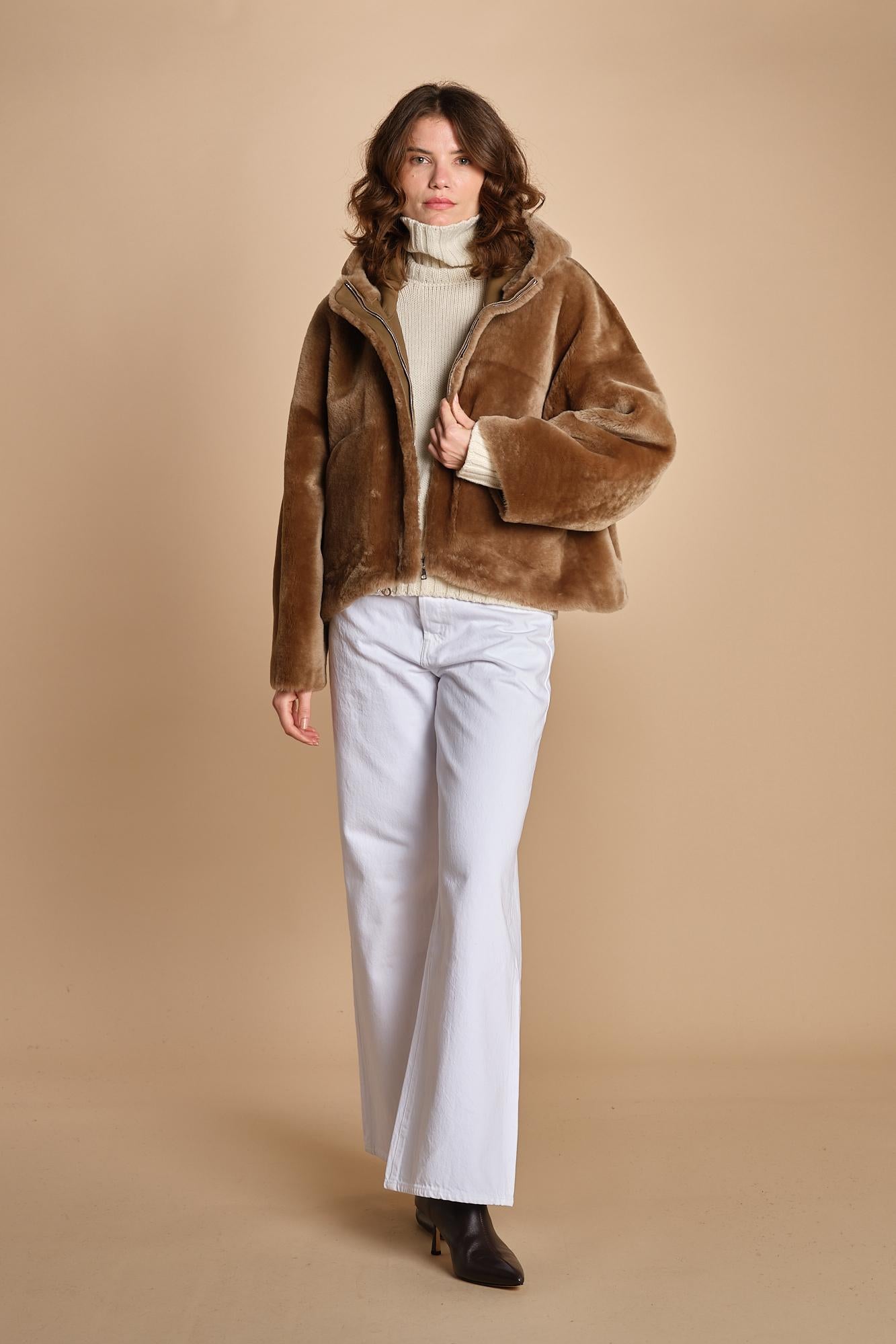 022 montone zip con cappuccio 24022-300 MASTICE milaura 