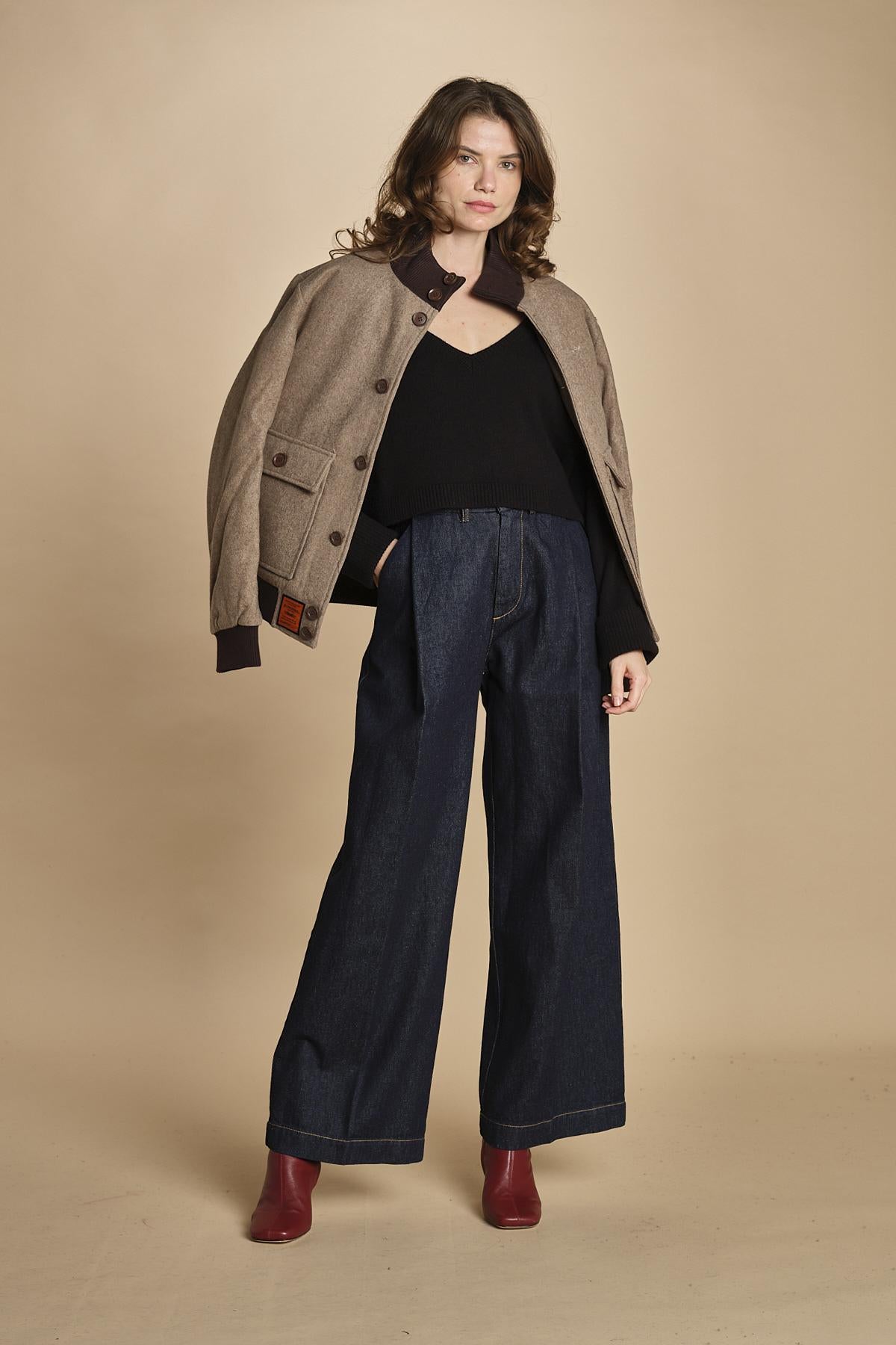 dolcevita over D2300738 NERO milaura 