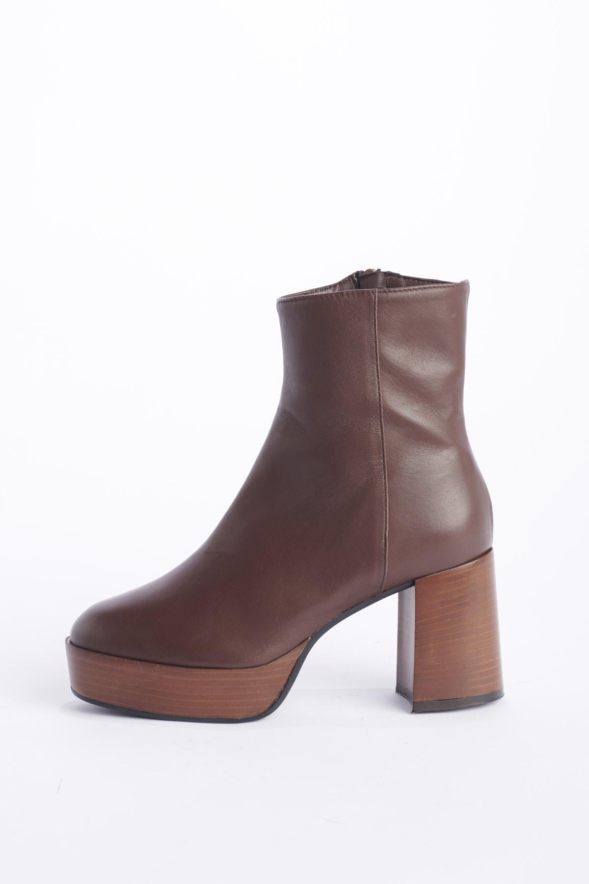  TR1556PELLE MORO l'arianna 