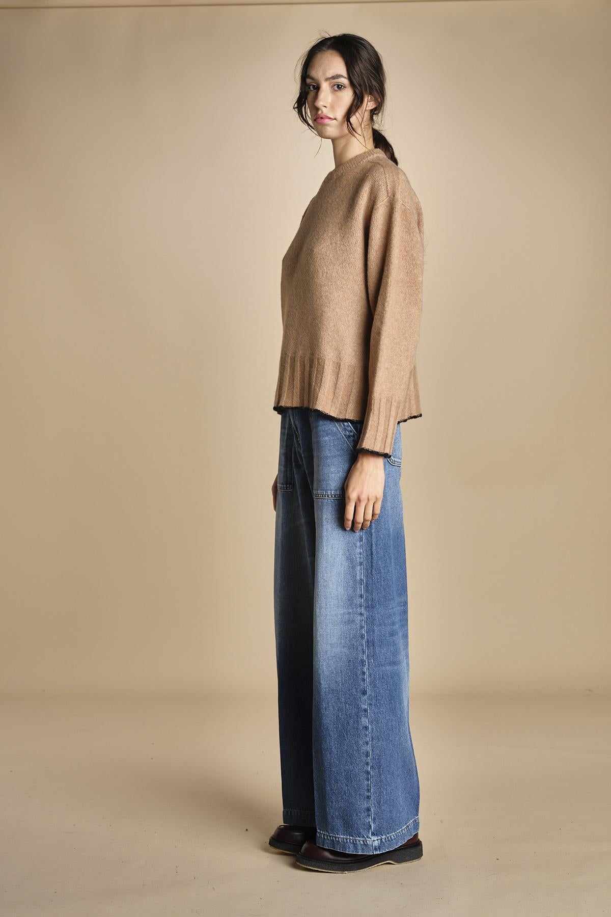 maglia girocollo over CLAUDIA GIROCOLLO CAMMELLO_NERO tenne' 