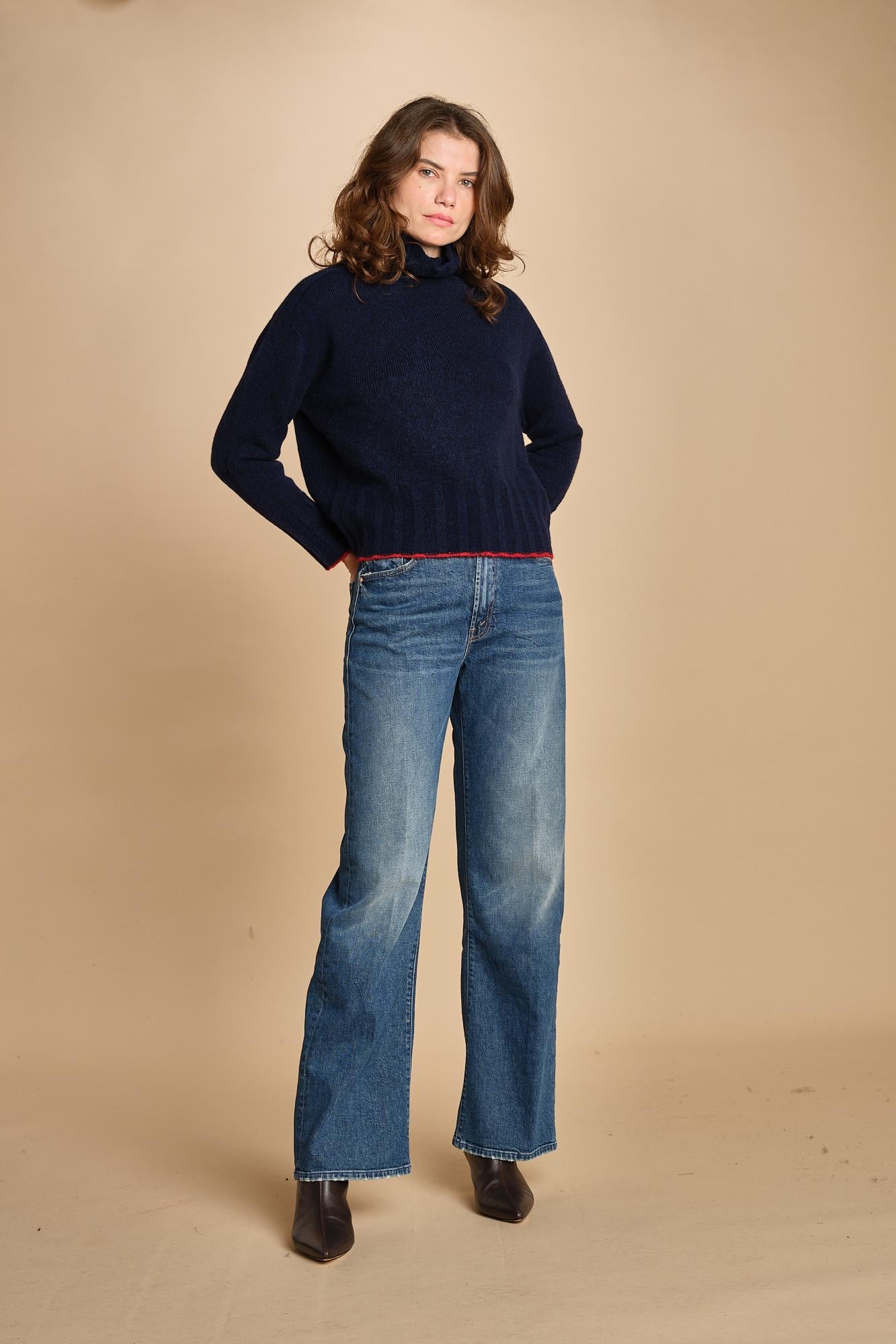 10478 THE LASSO SNEAK 259_C mother 