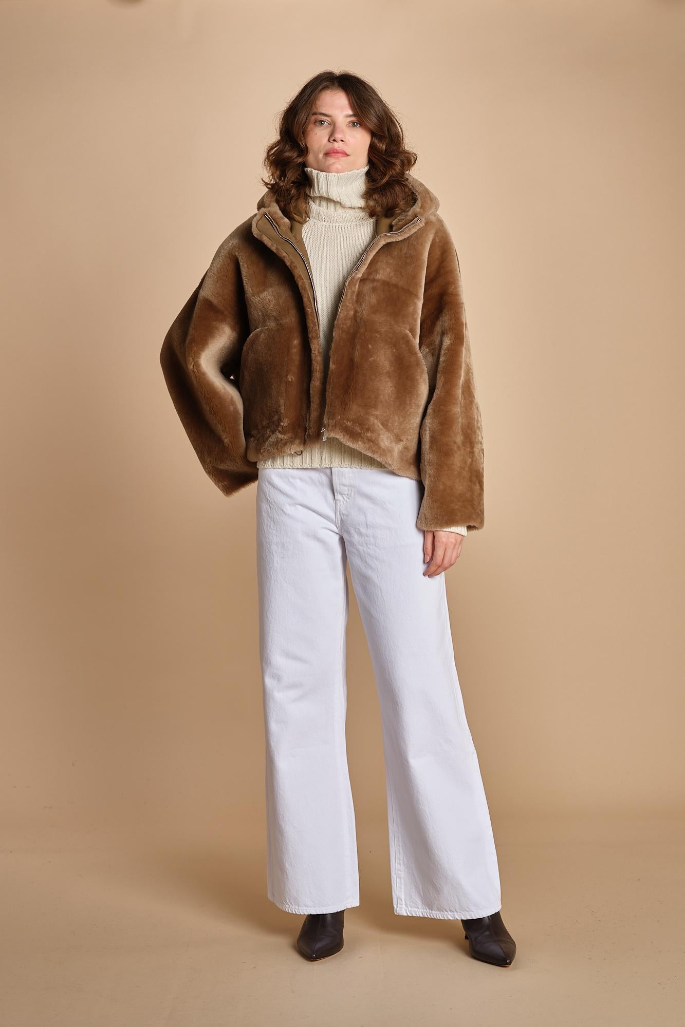 022 montone zip con cappuccio 24022-300 MASTICE milaura 