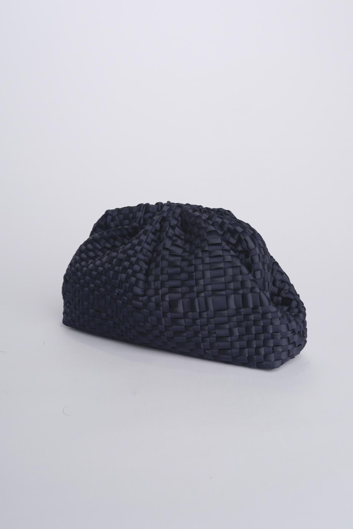GAME clutch pochette intrecciata GAME CLUTCH NAVY maria la rosa 