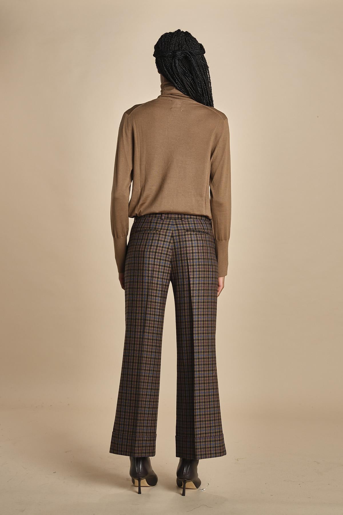 pantalone cropped a quadretti con risvolto MELODIA 65220925 26 quelledue 