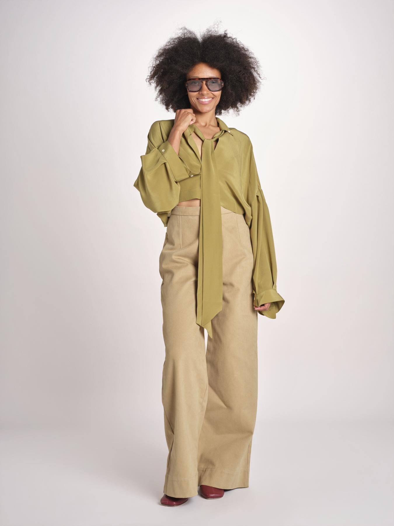 ALISS camicia cropped in seta con manica a sbuffo ALISS MJD10184141BI KHAKI jejia 