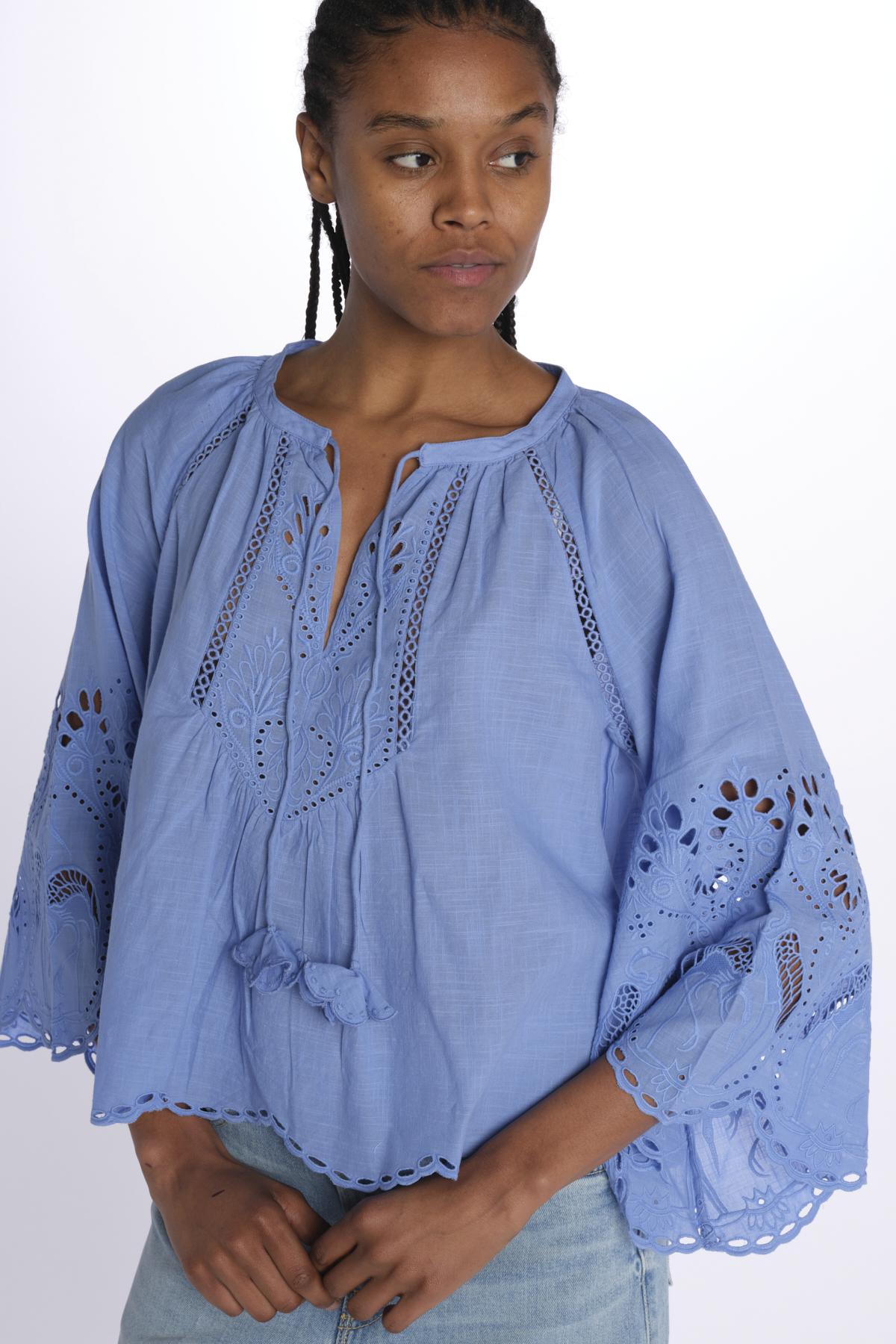 Camicia con ricami ASHU TOP MILKBLUE scarlett poppies 