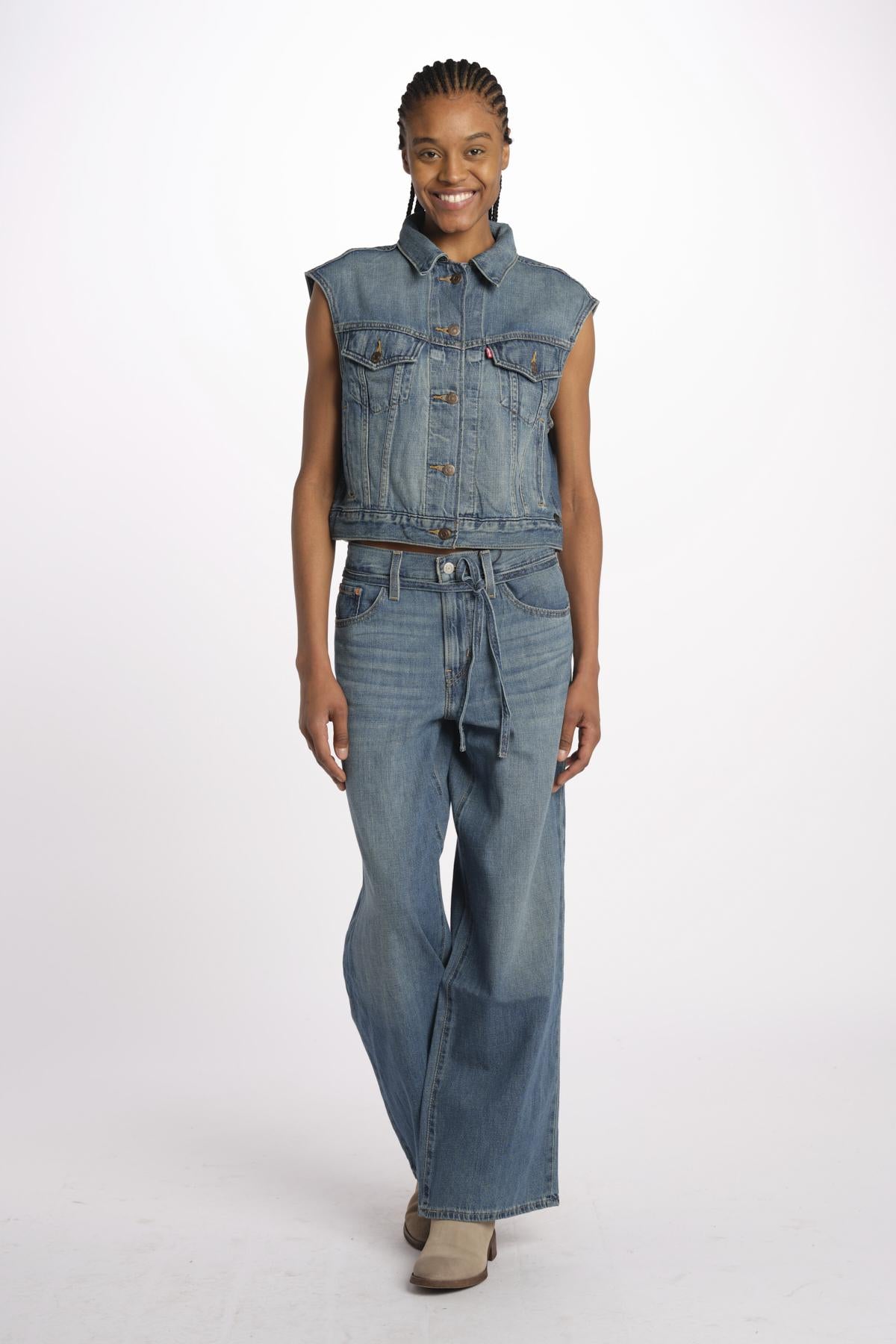  001W2 0001 levi's 