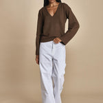maglia con scollo a v e manica a campana by milaura. D2500894 811 MORO milaura 