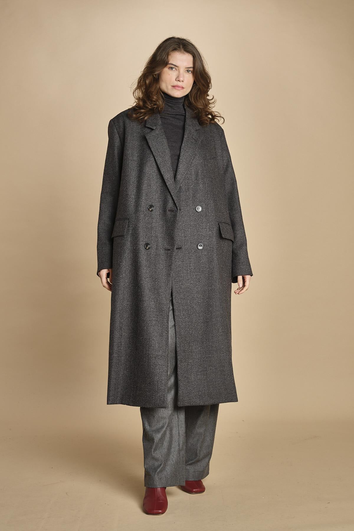 cappotto doppiopetto over. MAN0053 GRI0125W soeur 