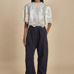 camicia girocollo con fiori intarsiati. LULA 016 WHITE sea ny 