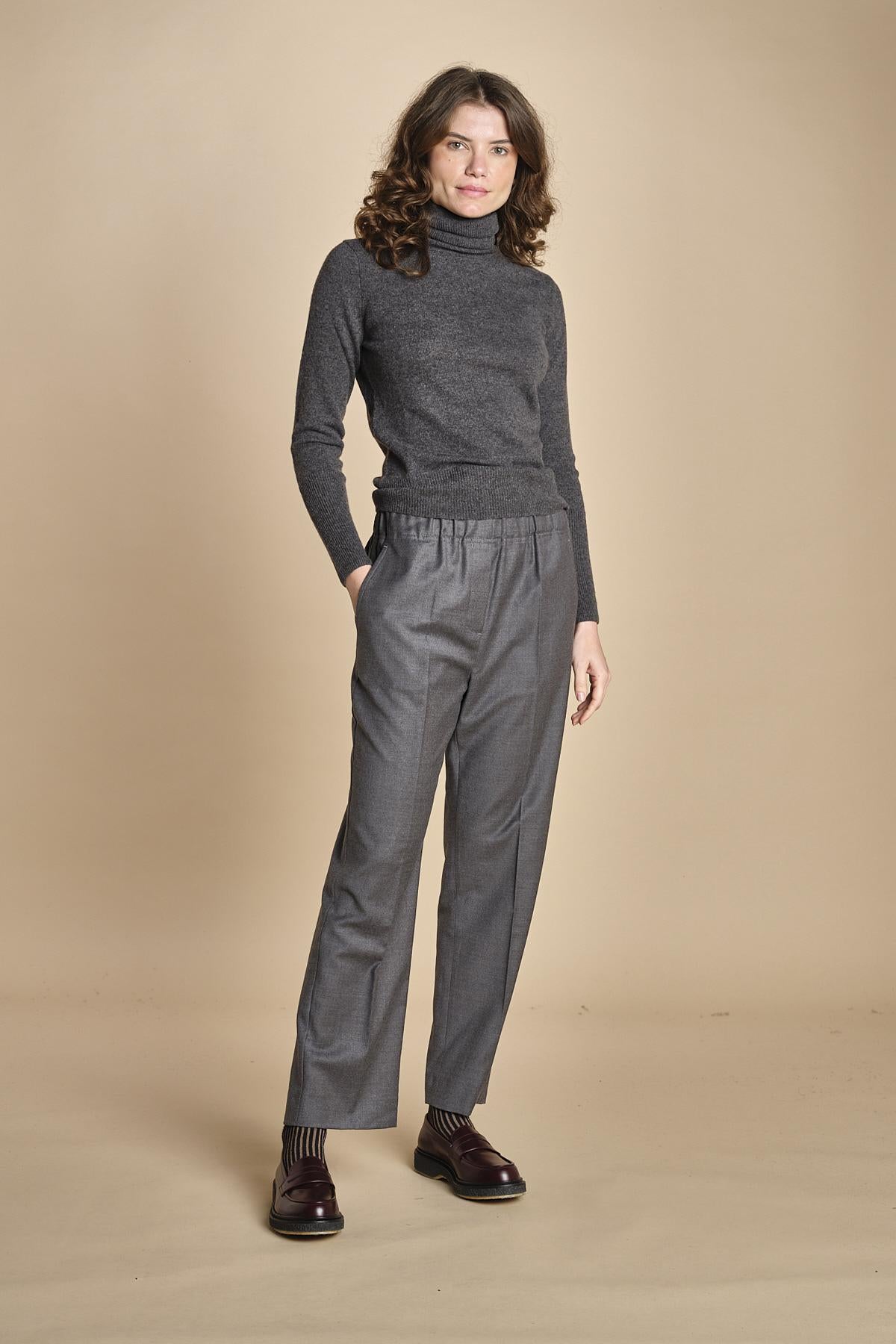 pantalone stretto con elastico HATELEY 2525136022600 003 weekend maxmara 