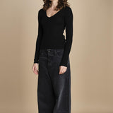 maglia scollo a v NOVA KNIT BLOUSE BLACK herskind 
