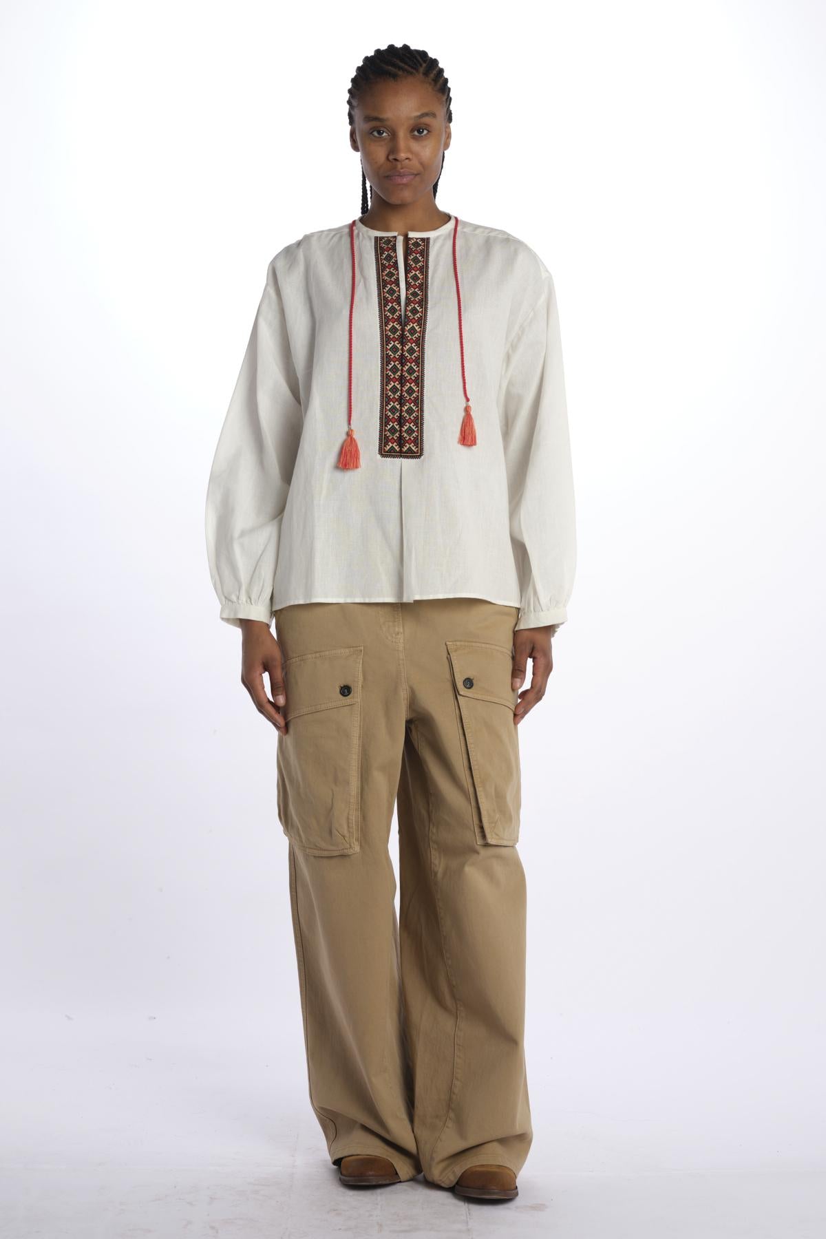 CINTHYA camicia con ricami WCINTHYA CM009 fortela 