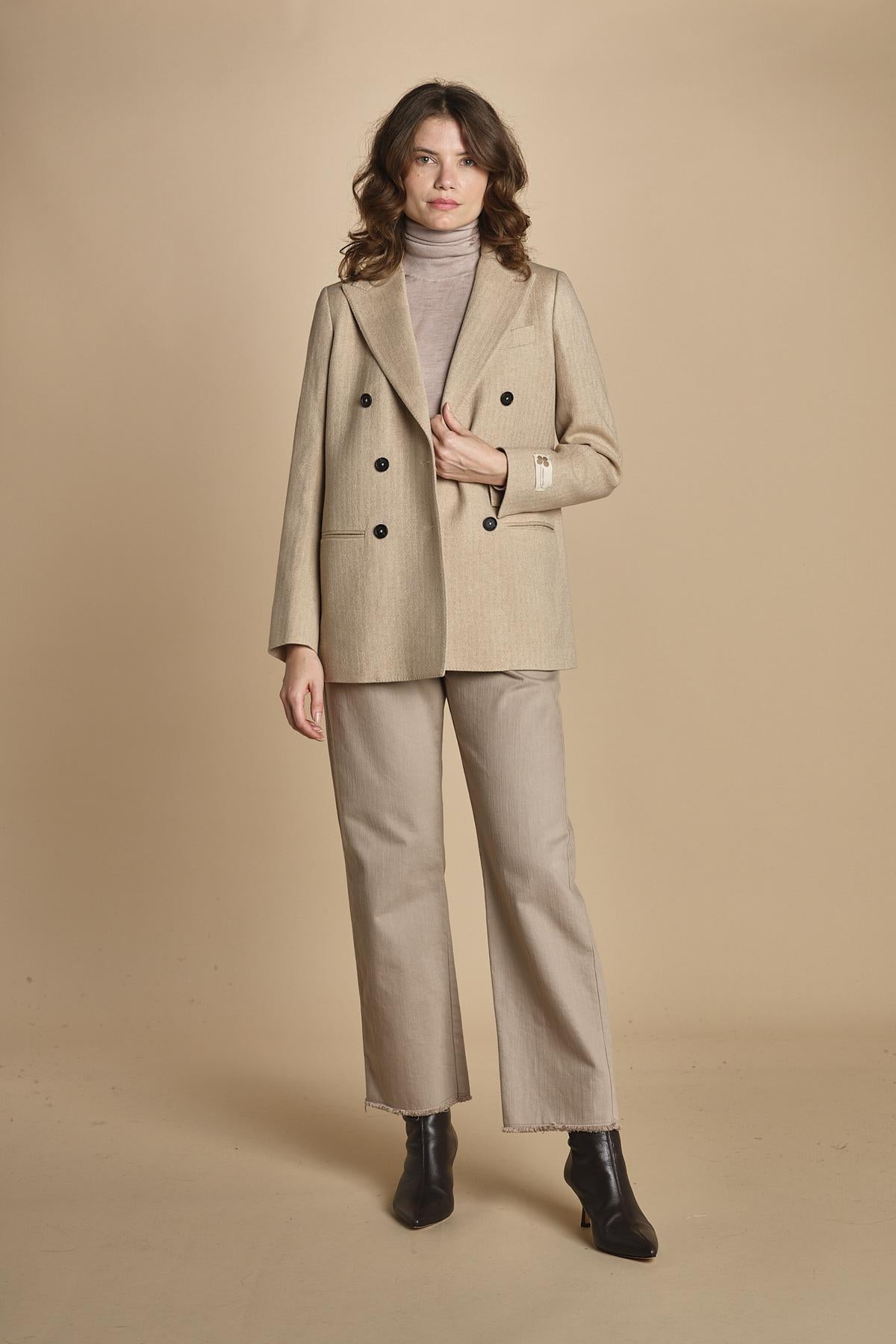 blazer doppiopetto spinato. BEATRIZ NATURALE massimo alba 