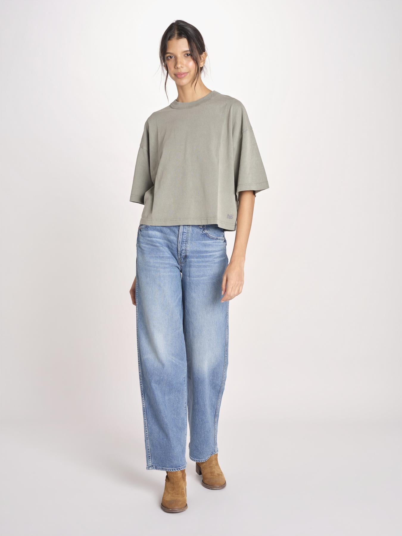 t-shirt over VOSS61 T1473_PS26 721 OXYD GREY bellerose 