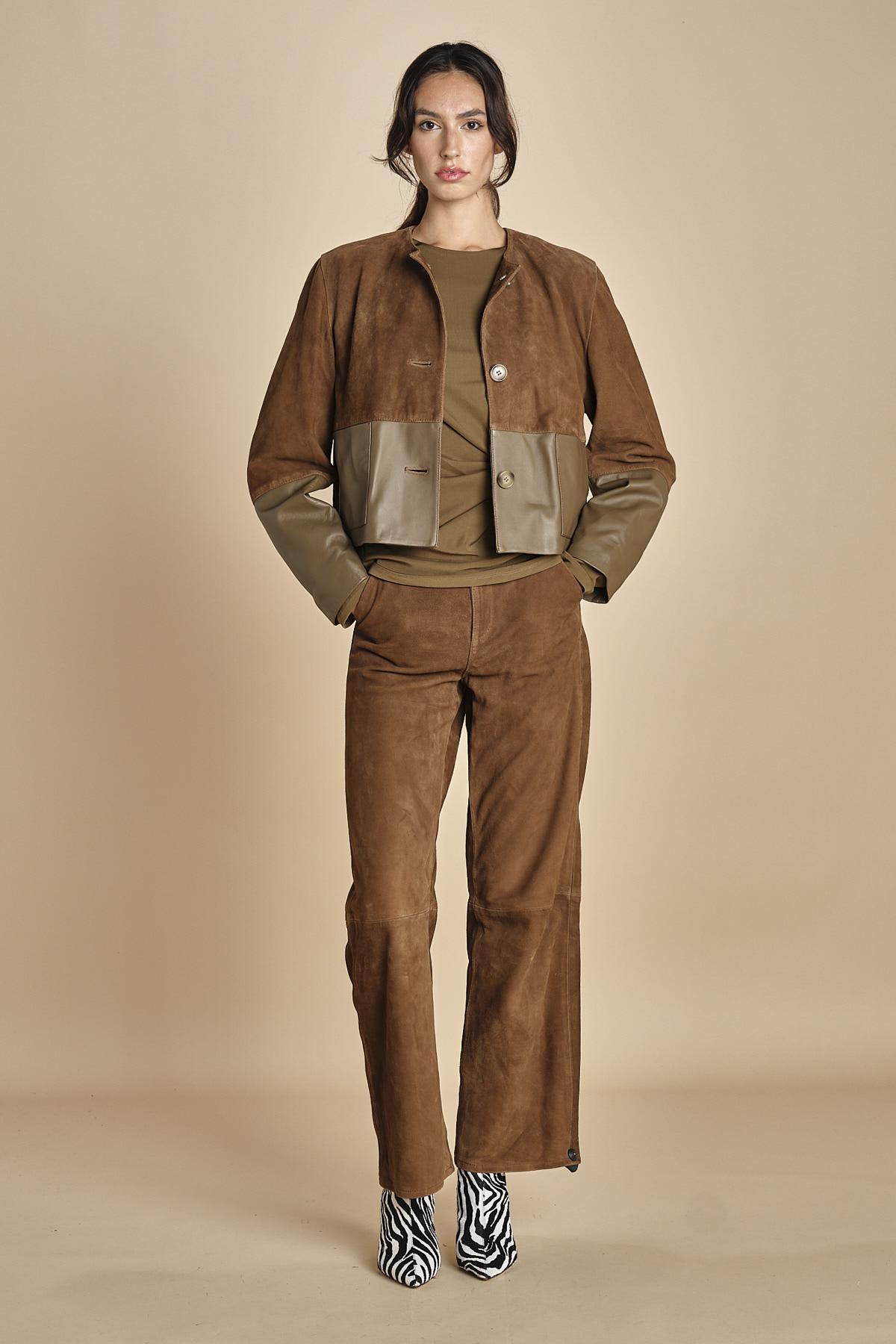 top con fibbie MAILEY OLIVE malina 