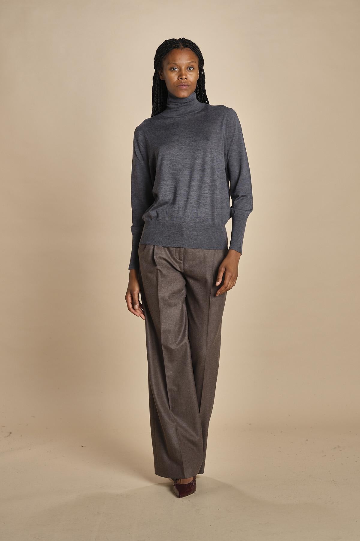 dolcevita over in lana merinos MIL LAU5 E14038 GRIGIO SCURO milaura 