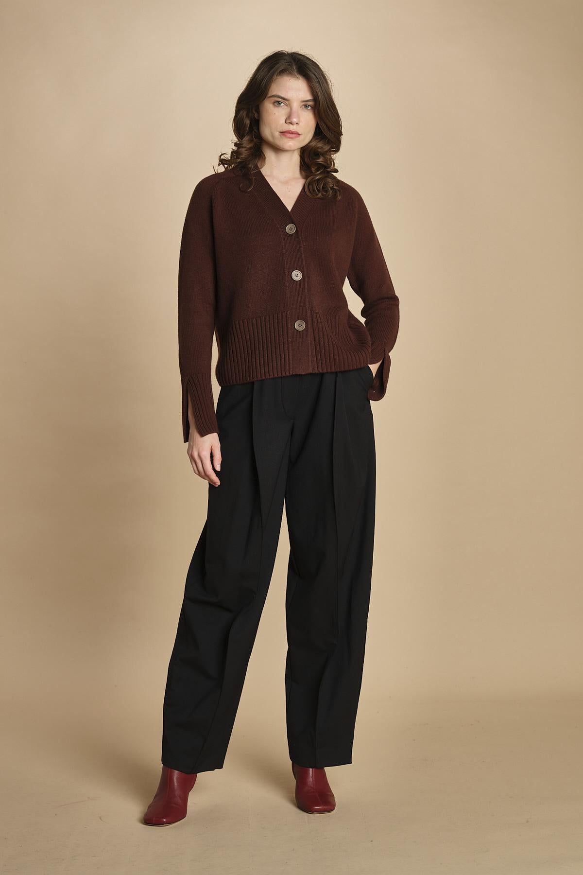 cardigan tre bottoni MIL4A24 25298 TESTA MORO milaura 