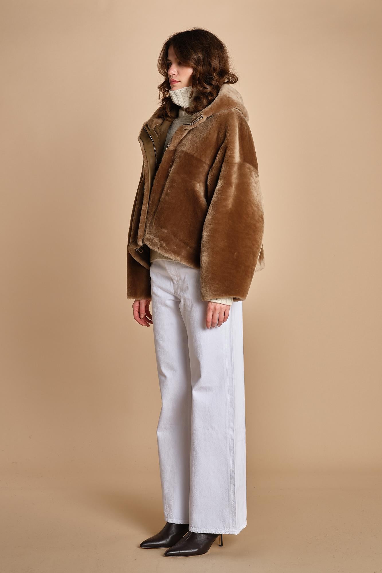 022 montone zip con cappuccio 24022-300 MASTICE milaura 