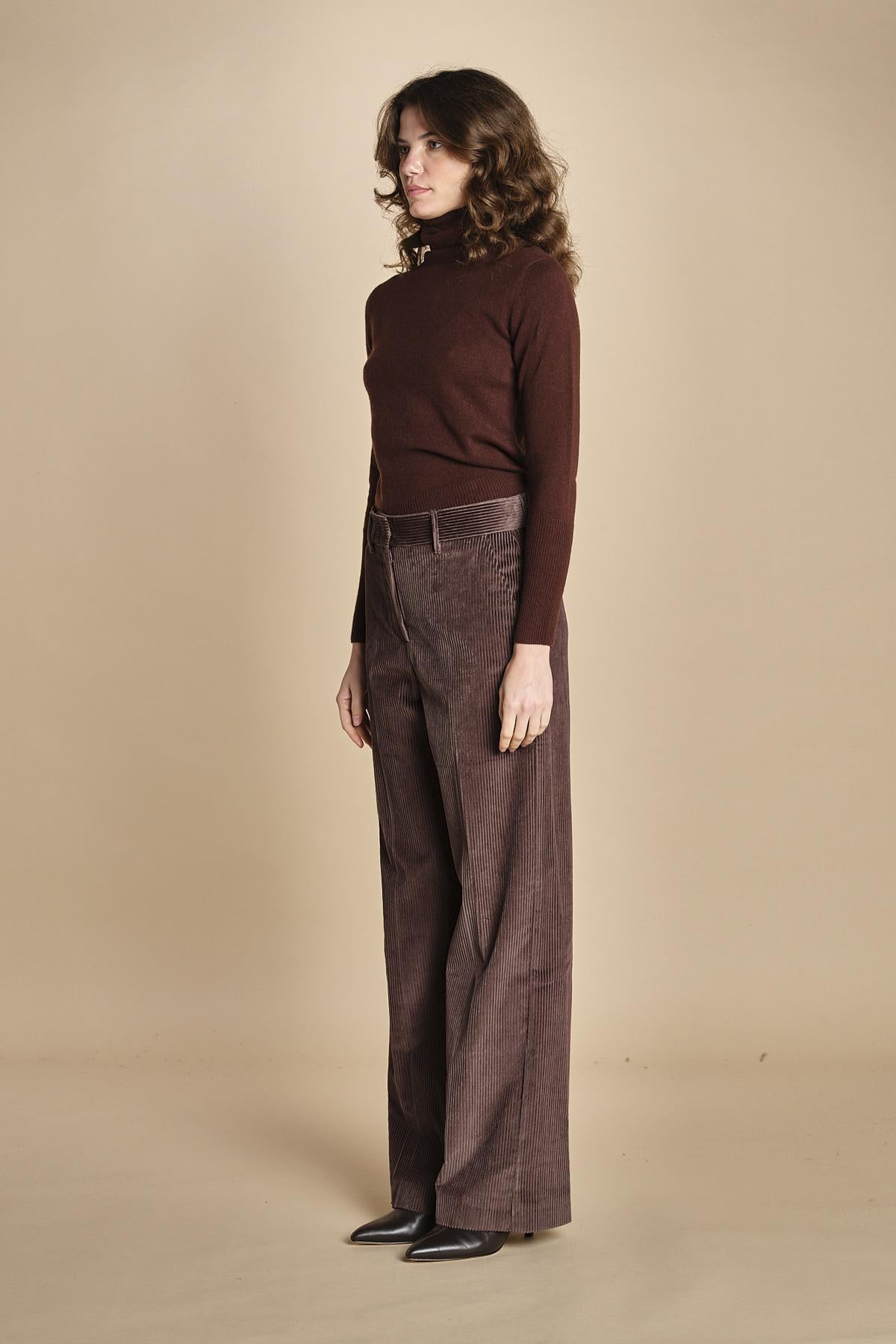 pantalone diritto in velluto rocciatore TANIA 2525136092600 015 weekend maxmara 