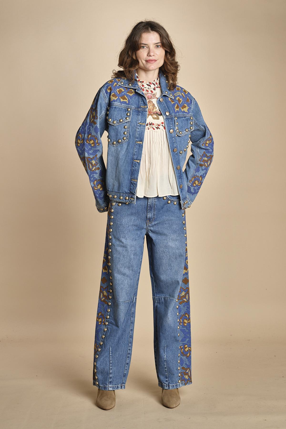 giubbino in denim con borchie DETAILS STUDS 340608 L0034 farm rio 