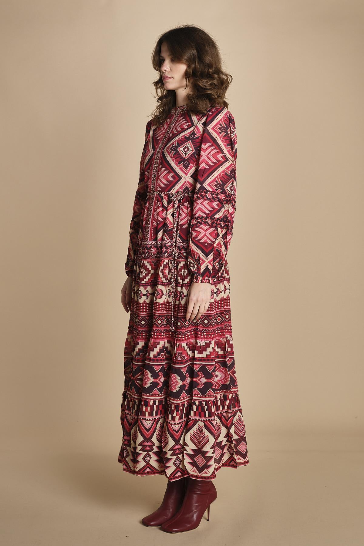 abito lungo con stampa geometrica GRAPHIC AINIKA 339938 RED farm rio 