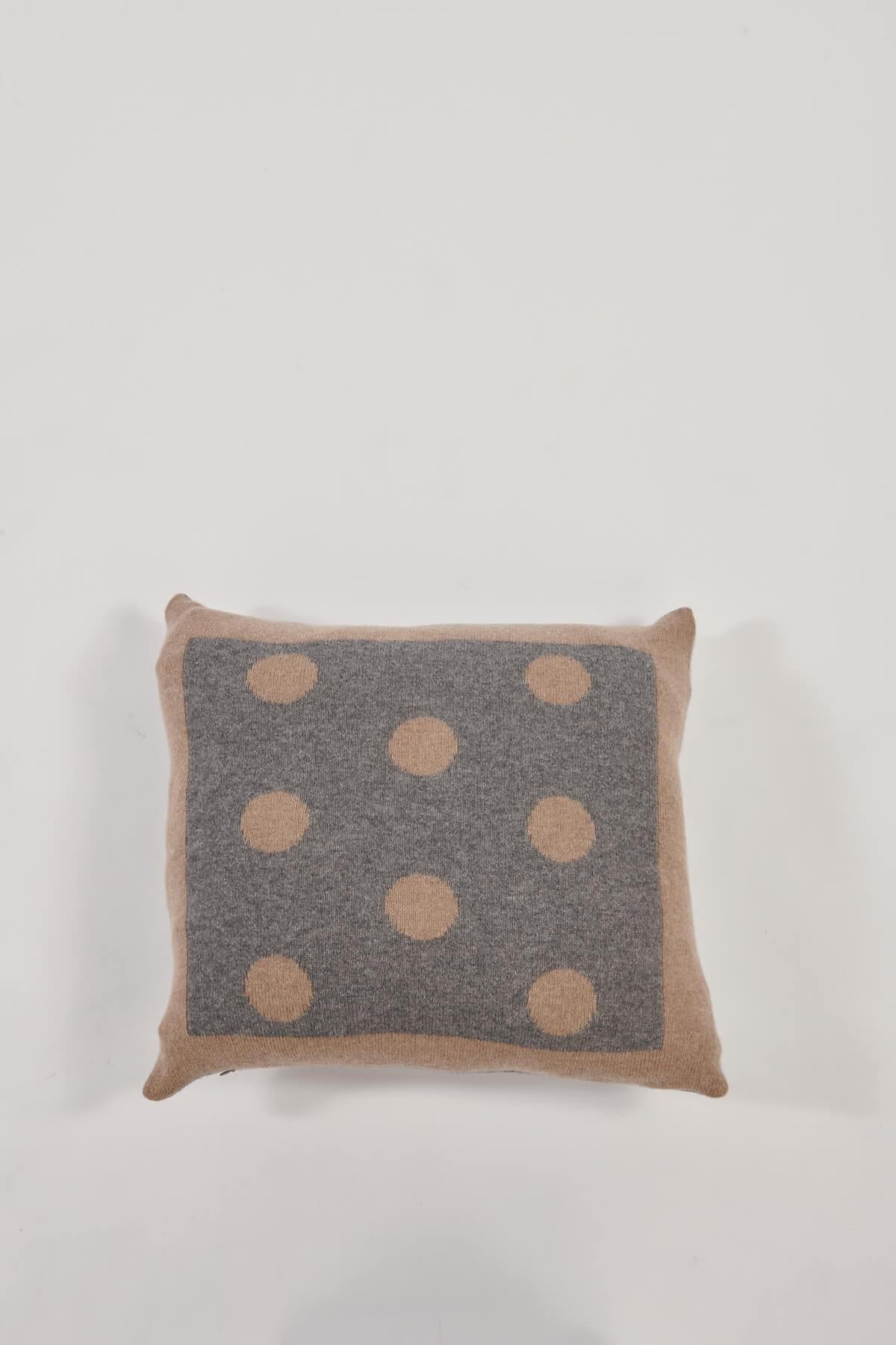 Cuscino Pois 60x60 C2100414A GRIGIOCUMINO milaura 