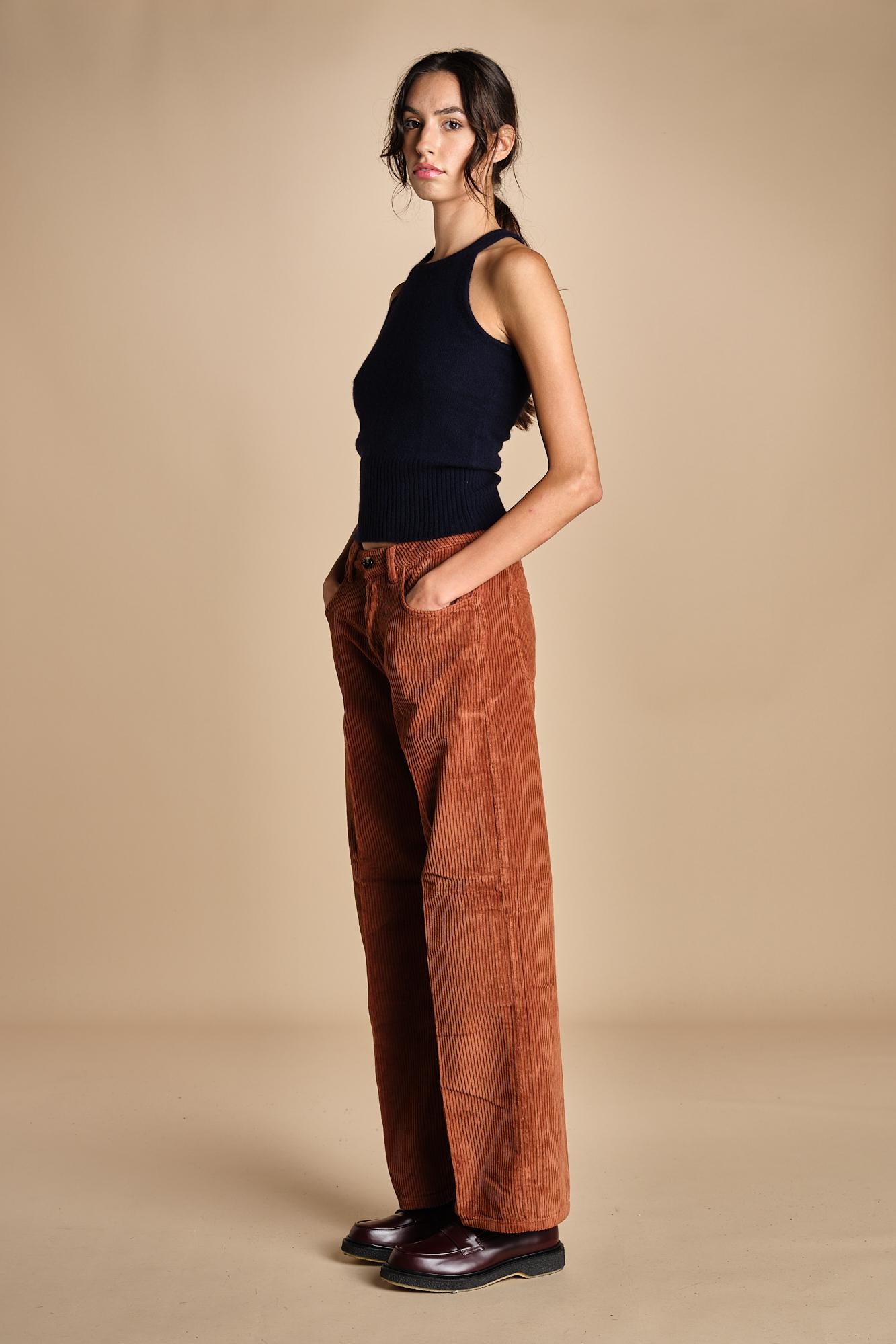 pantalone in velluto cropped ZELDA RUSSETED true avenue 