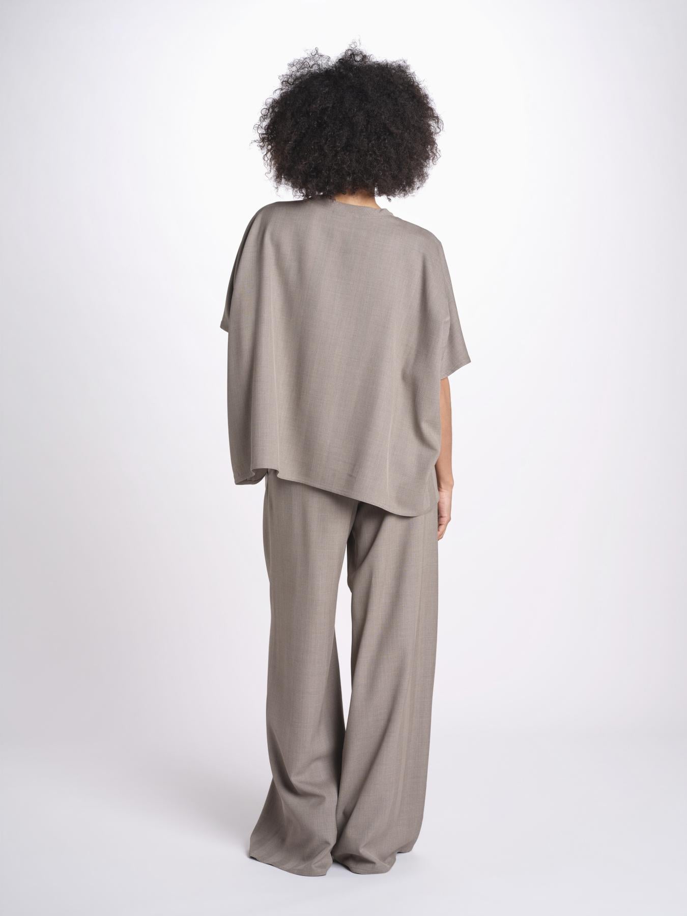 t-shirt in tessuto diagonale U3059 TORTORA dusan 