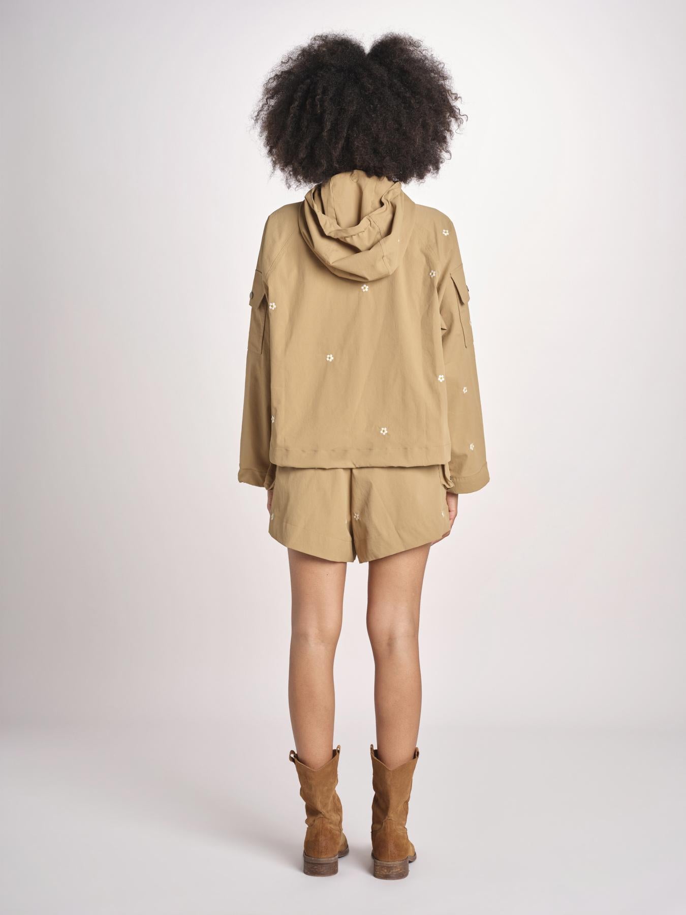 parka con fiorellini ricamati CROPPED TRAILHEAD OWJ01B575 KAKI the GREAT 
