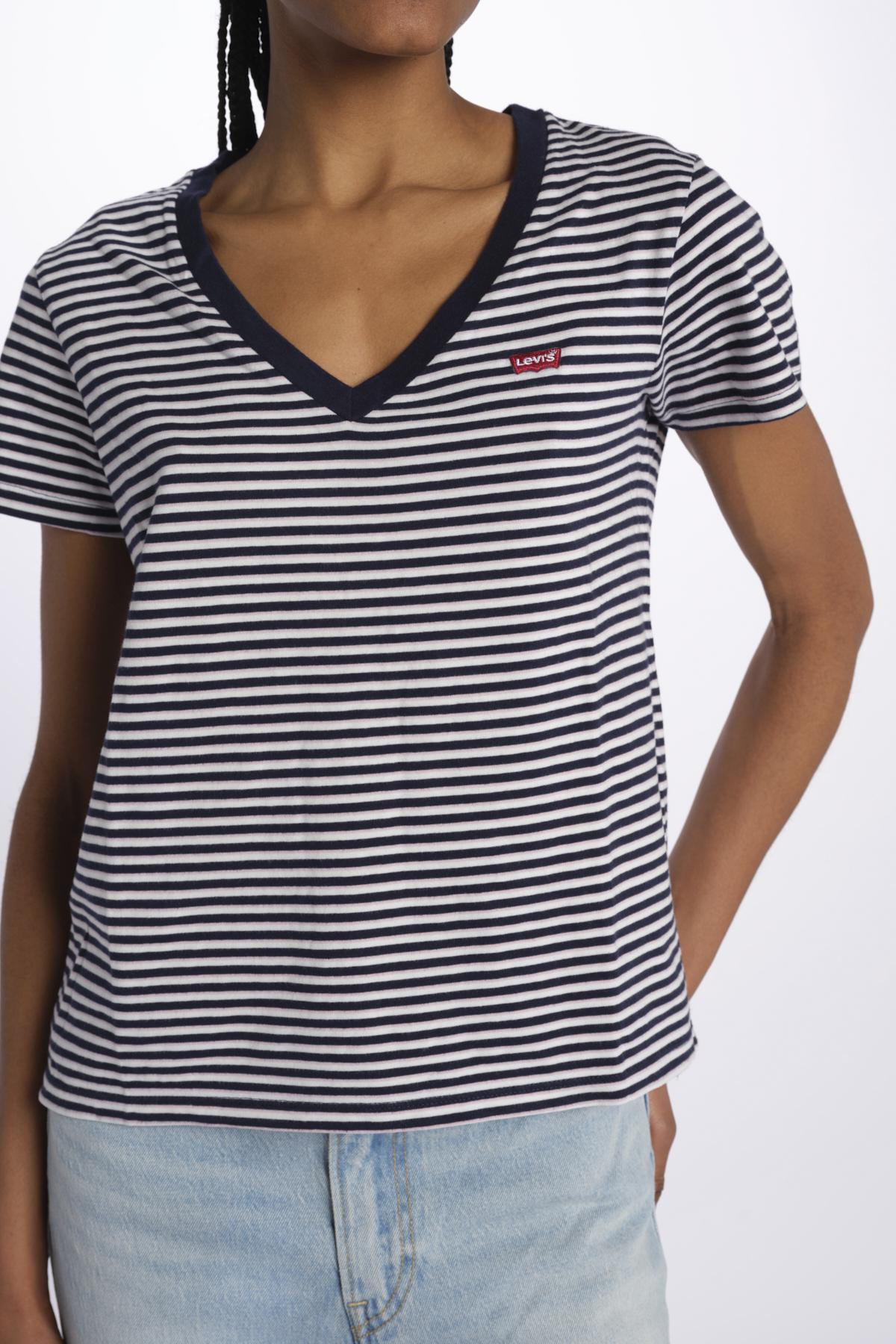 PERFECT VNECK 85341 0100 levi's 