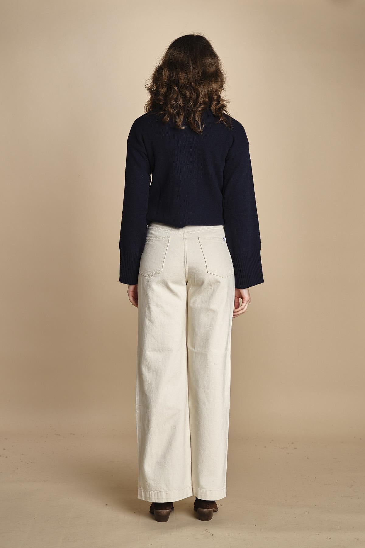 denim over FLEURE WF GREIGE fam 