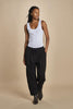 pantalone in felpa con pinces
