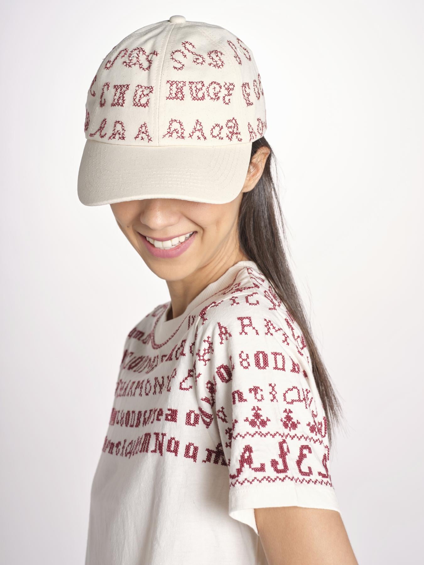 cappello da baseball con ricamo a punto croce 081 CREAM sea ny 