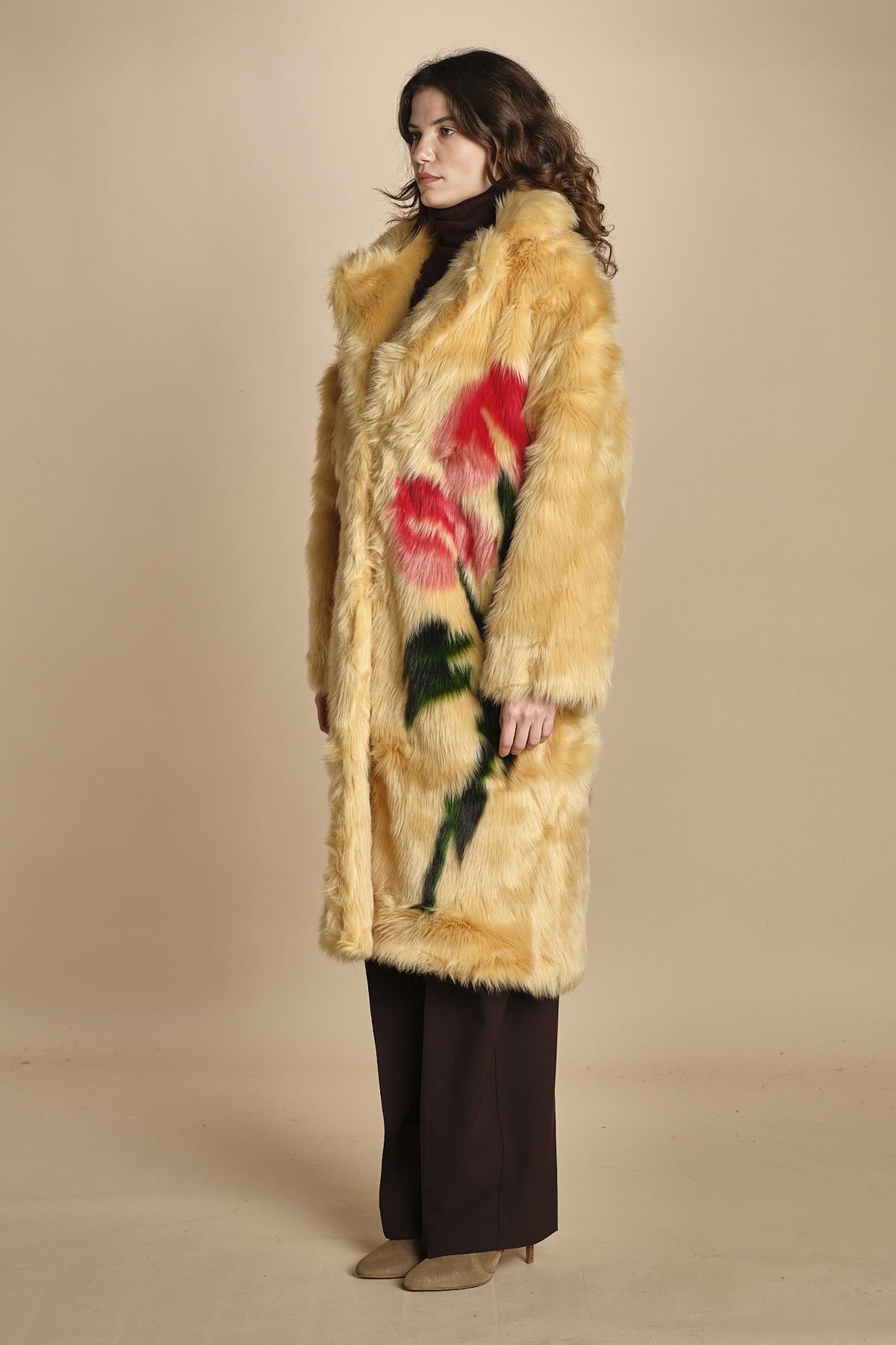 ecopelliccia con fiore FLOWER FUR 340268 CREAM farm rio 