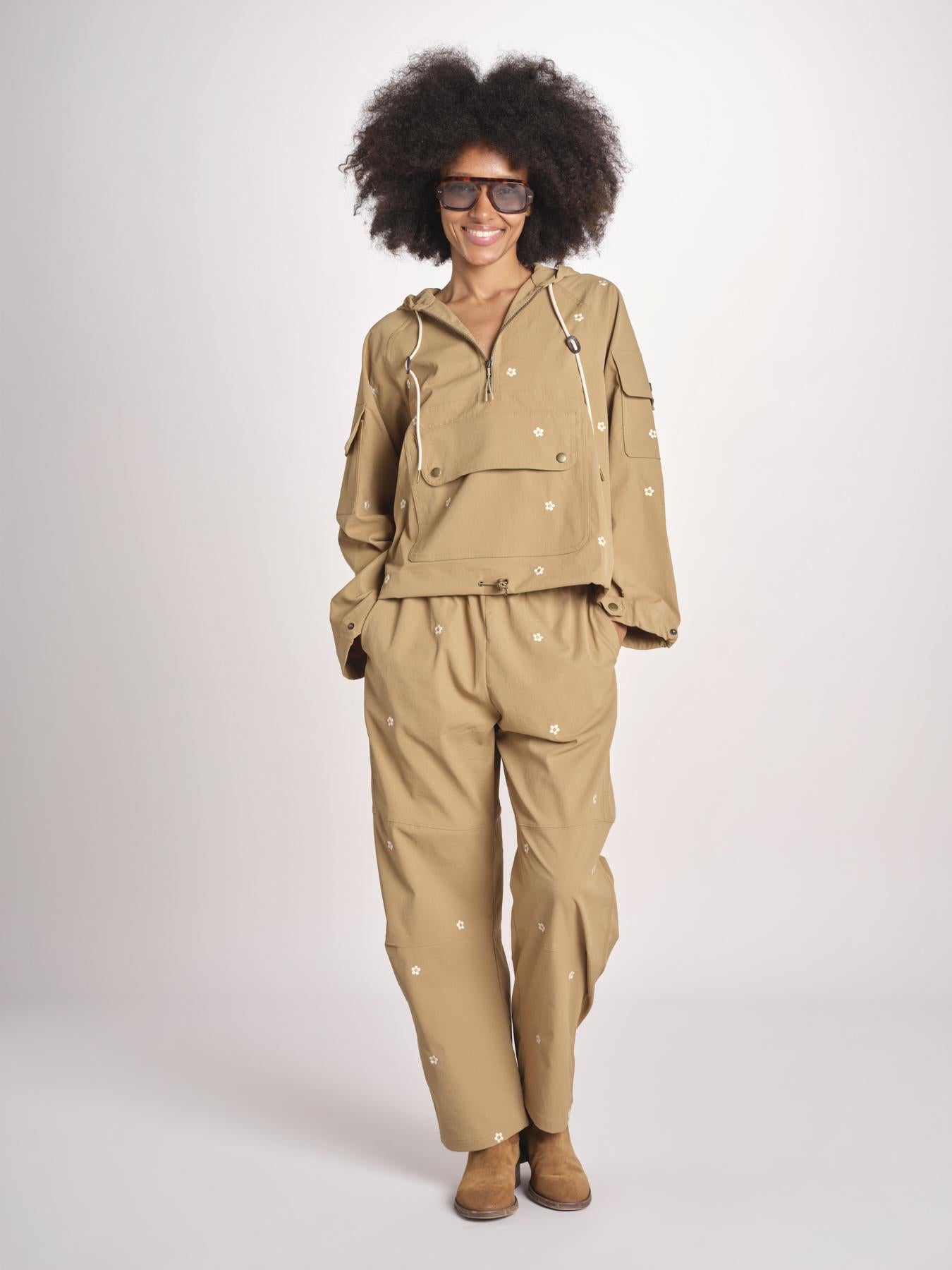 pantaloni con fiorellini ricamati THE EMBROIDERED OUTPOST OWB0008575 KHAKI the GREAT 