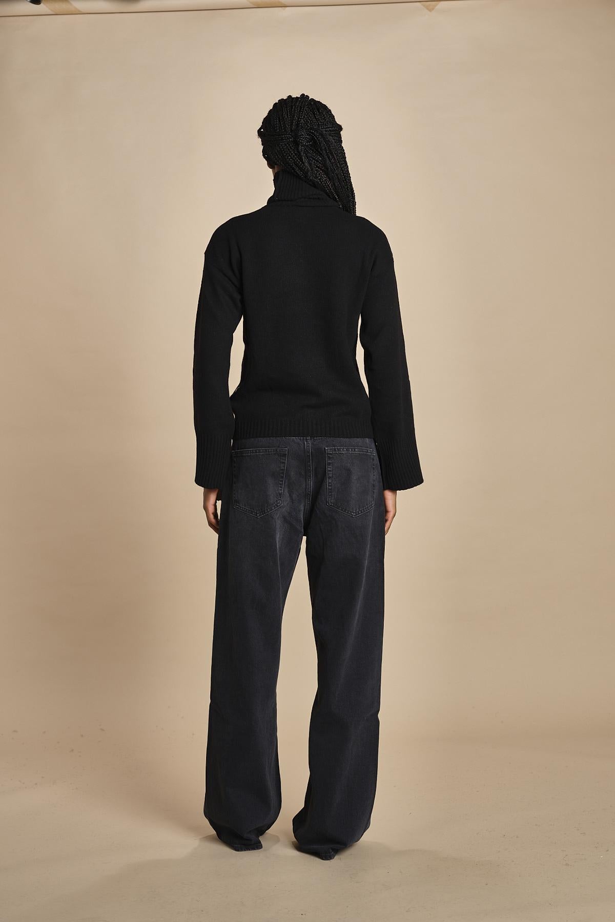 dolcevita con manica a campana by milaura. d2500895 872 NERO milaura 