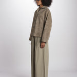 giacca crop in pelle scamosciata PALCHI 2615441021670 002 weekend maxmara 