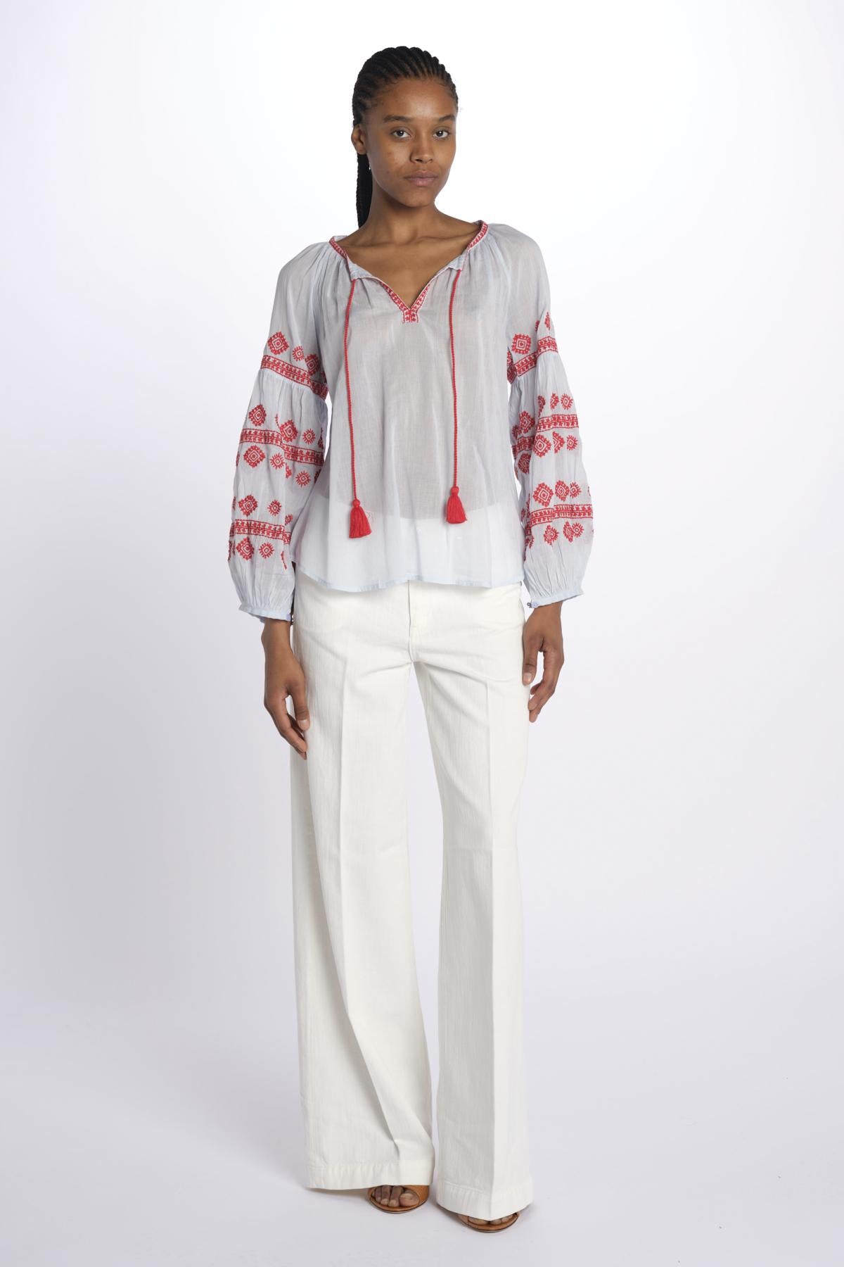 BALERIC camicia con maniche ricamate by milaura. BE22189 PALE BLU RED benaras soleil 