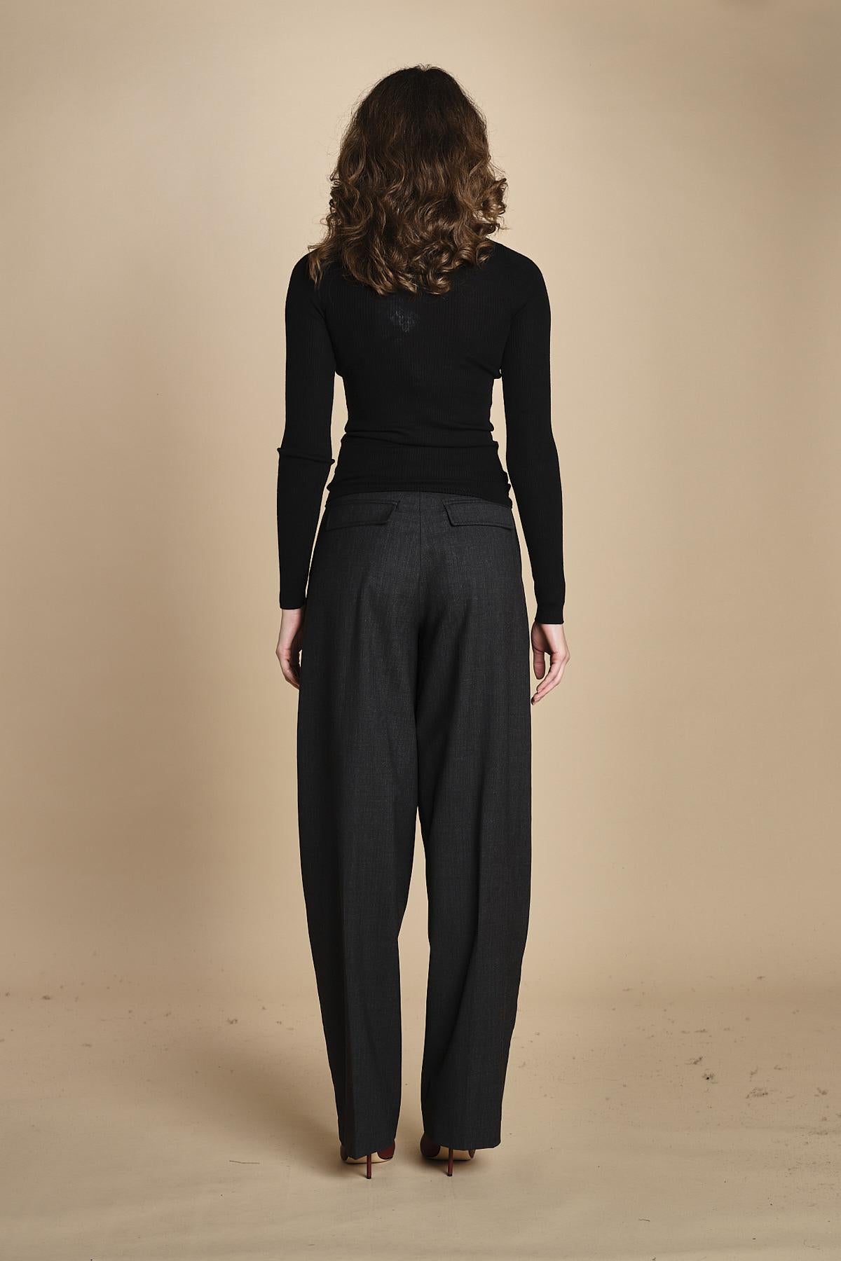 girocollo a costine manica luna in lana merino LAU30 E14035 NERO milaura 