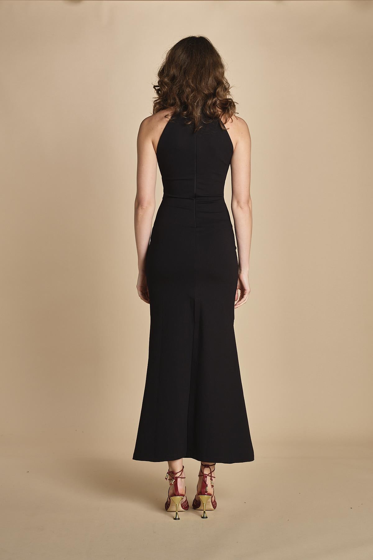 abito lungo con scollo americana MY TYPE BLACK undress code 