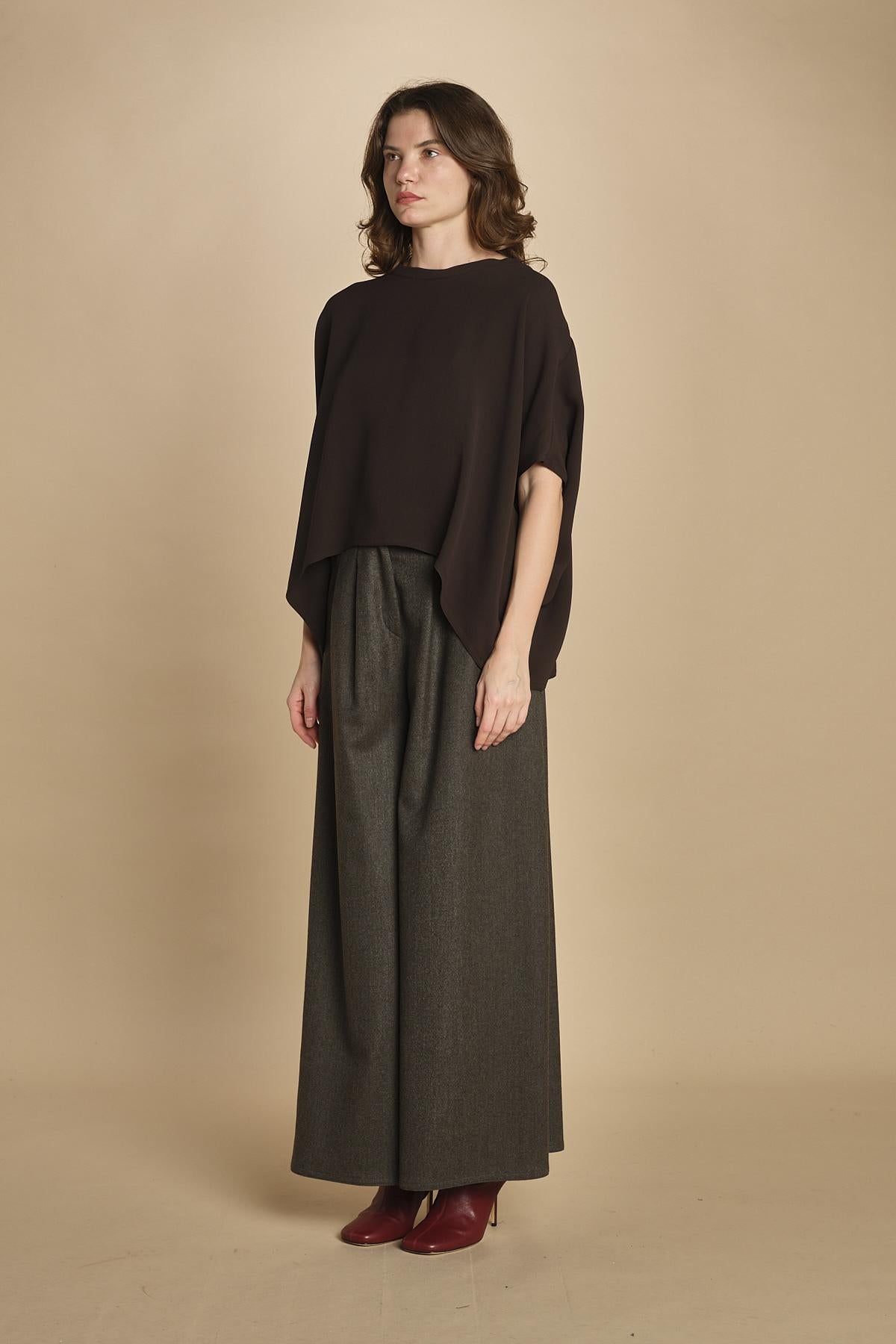 easy shirt in crepon di seta. T2759 DARK BROWN dusan 