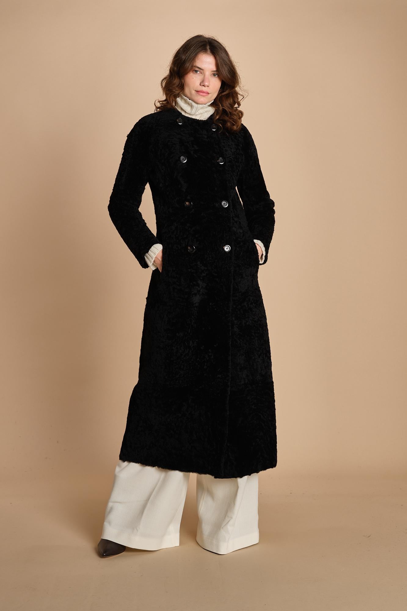 24098 cappotto doppiopetto in astrakan 24098300 NERO milaura 