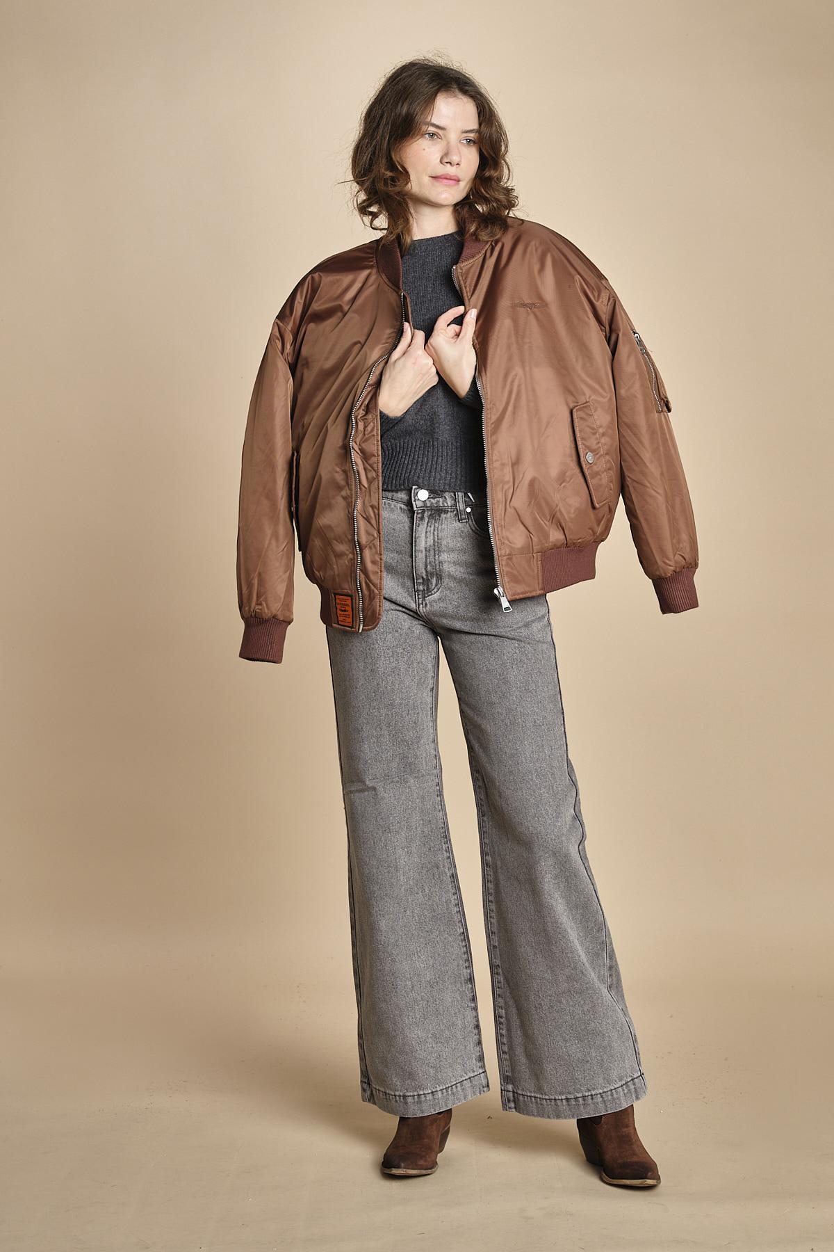 denim over FLEURE WF GREY fam 