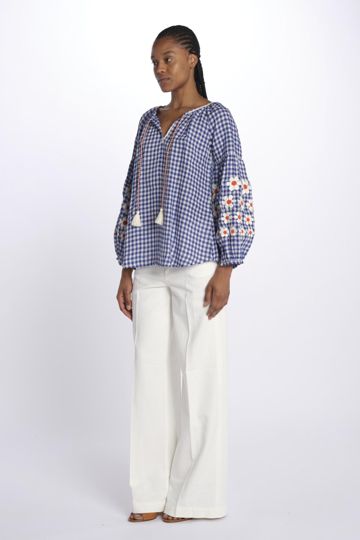 MANDAVILLA  camicia A QUADRI con fiori ricamati sulla manica by milaura. BE24913 BLUE WHITE benaras soleil 