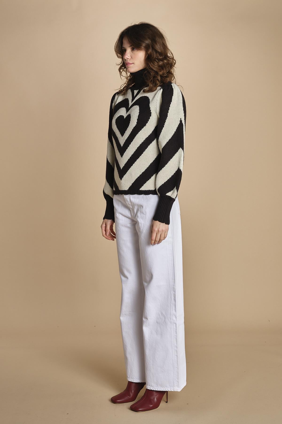 maglia cuore BLACKWHITE HEART 345809 NERO farm rio 
